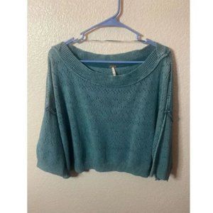 cropped mid sleeve top